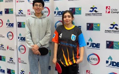 Estudiantes participaron en el Torneo Regional de Tenis de Mesa en Valdivia