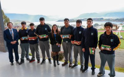 Liceo People Help People de Pullinque conmemora el Día de la Educación Técnico Profesional