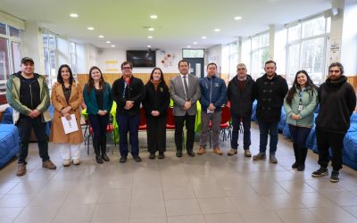 Liceo PHP de Pullinque fortalece vínculo con el sector productivo a través de encuentro con empresas
