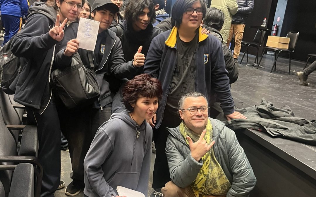 Estudiantes del Liceo PHP de Pullinque participaron en encuentro artístico junto a los Hermanos Ilabaca