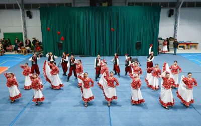 Estudiantes del Internado de Pullinque disfrutaron de show folclórico de cierre de Fiestas Patrias